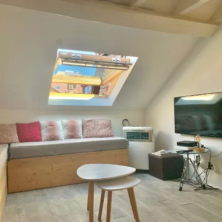 Litchi Lovely Loft With Ac Rue Du Paquier * Аннесі
